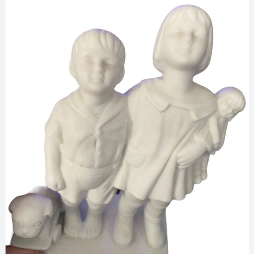 The Little Pals Lawn Memorial-Park Assn Glendale,Calif Bisque Porcelain Figures - Picture 9 of 14